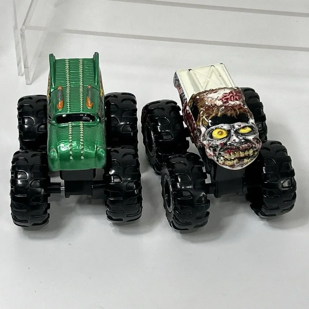 Hot Wheels Monster Jam Truck Monster Mutants Zombie Dragon Set